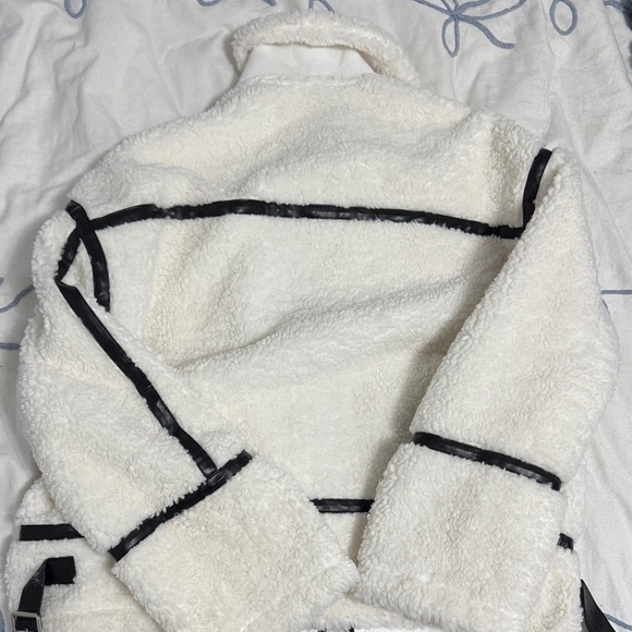 NWOT Faux Fur Sherpa Moto Jacket - Picture 3 of 7